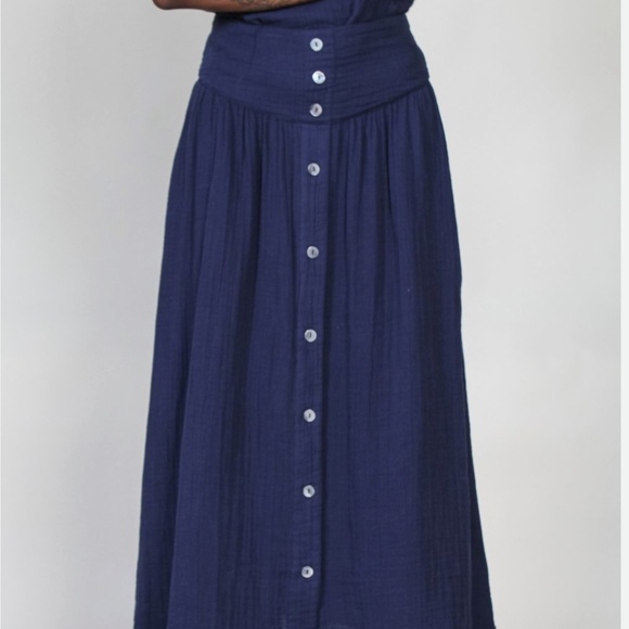 Xirena Ryan Maxi Skirt in North Star (Navy).  Like New! - Picture 1 of 3